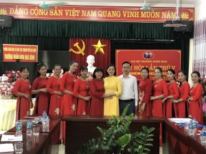 04 chi bộ thuộc Đảng bộ xã Hòa Bình tổ chức thành công Đại hội chi bộ, nhiệm kỳ 2022-2025 